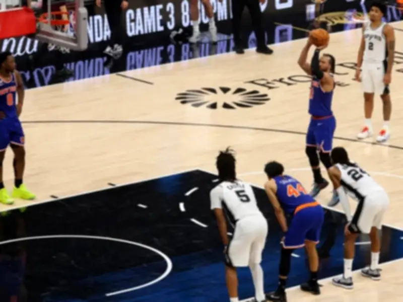 Knicks Hold Off Spurs 105-104 for 2-0 NBA Finals Lead