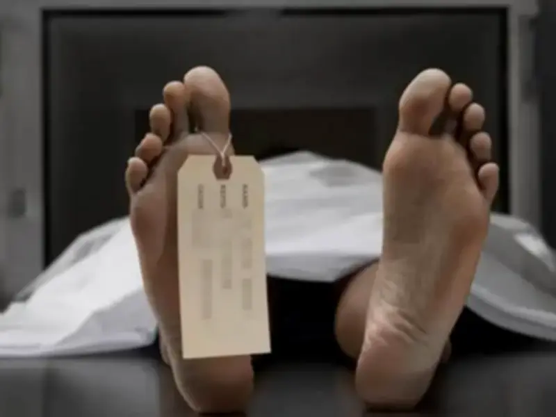 Man dies after falling from second floor in Karachi