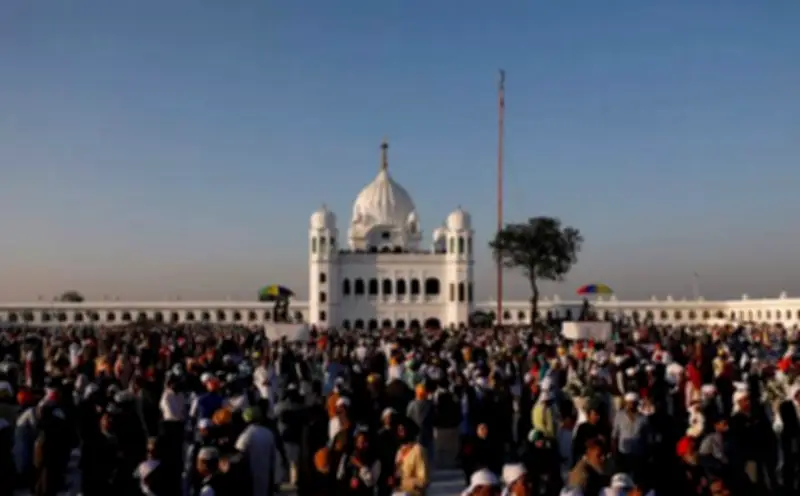 Pakistan Issues Visas to 737 Sikh Pilgrims for Religious Festival