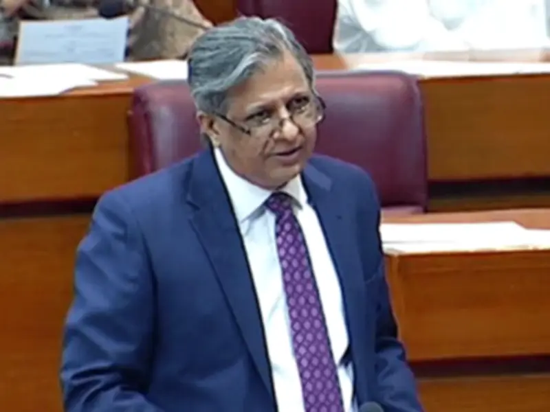 Pakistan Working Through Diplomatic Channels to Free 10 Hostages in Somalia