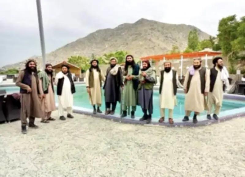Photo Shows Banned Militant Leaders Enjoying Luxury in Kabul Hotel