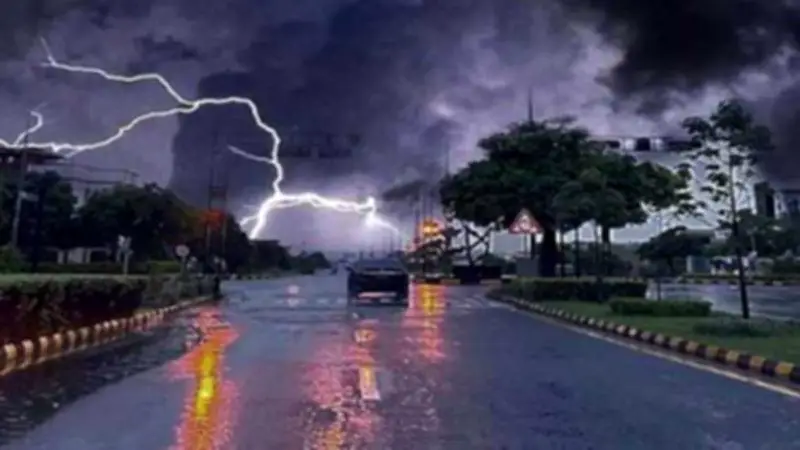 Rain, Thunderstorms to Lash Pakistan from June 16-20, Met Office Warns