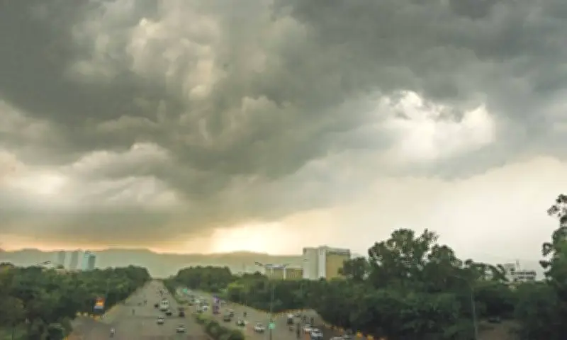 Rain with Strong Winds and Thunderstorms Forecast Across Pakistan
