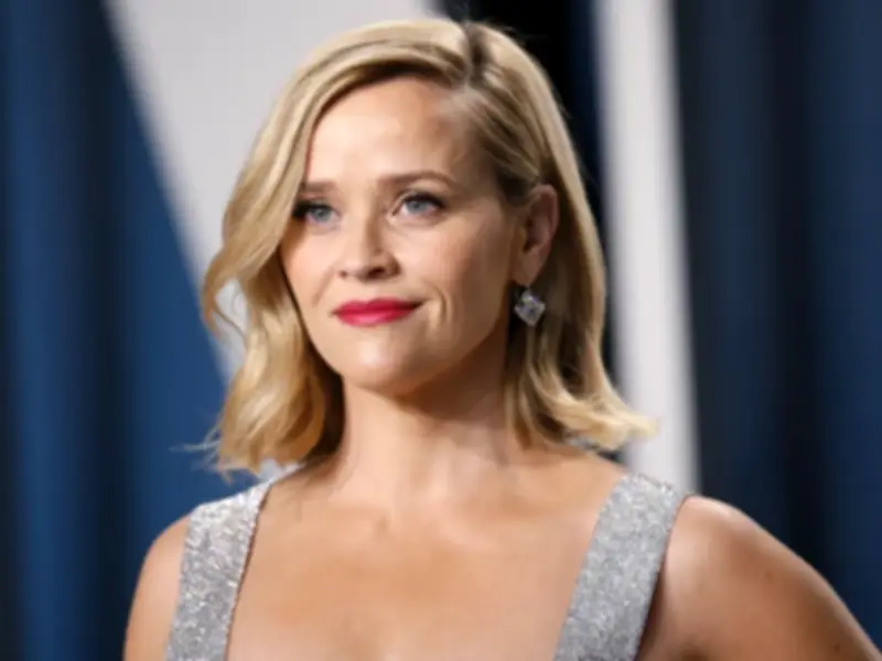 Reese Witherspoon Passes Pink Torch to Lexi Minetree as New Elle Woods