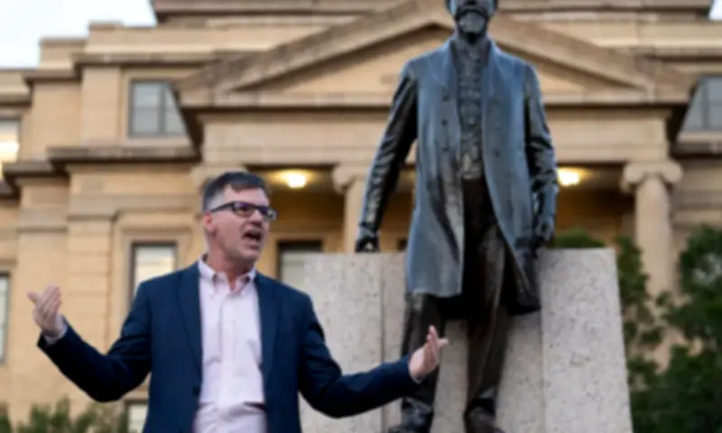 Texas A&M Professor Resigns Over Ban on Teaching Plato