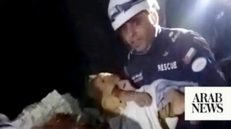 Three-Year-Old Rescued Six Days After Venezuela Quakes, Nearly 2,000 Dead