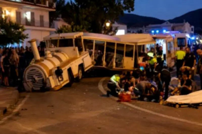 Tourist Train Overturns in Spain, Injuring 17 People