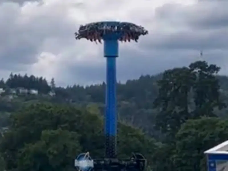Two Children Rescued from Swing Ride at Harno Park in Abbottabad