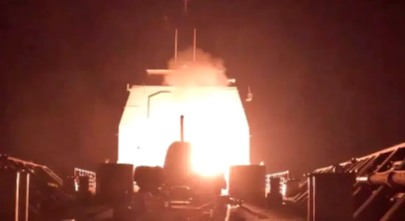 US Strikes Iranian Military Sites After Apache Helicopter Downing