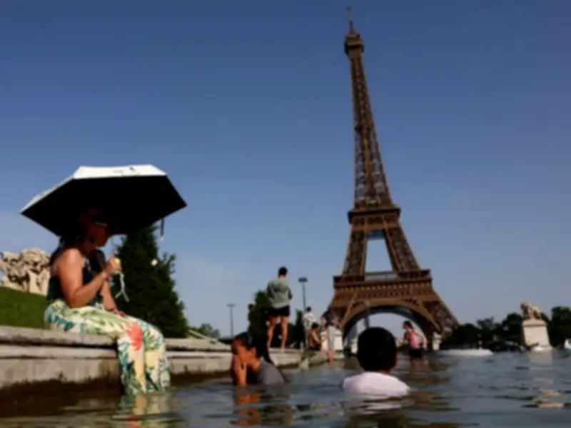 Western Europe Heatwave Claims Lives, Breaks Records, Disrupts Daily Life