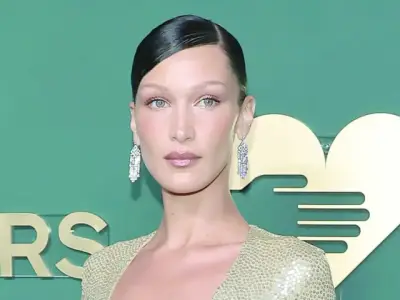 Bella Hadid Apologizes After Emotional Lyme Disease Post Sparks Concern