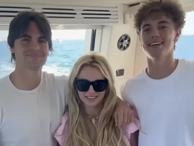 Britney Spears' Sons Make Paris Fashion Week Debut, Lynne Spears Proud