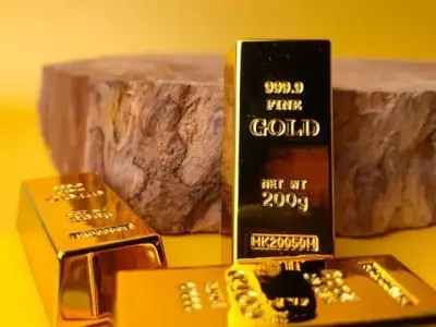 Gold Prices Drop Rs4,100 Per Tola in Pakistan, Silver Rises