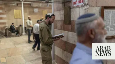 Hebron Shrine Deepens Divisions Between Israelis and Palestinians