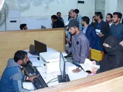 Pakistan switches to cashless payments at all passport offices