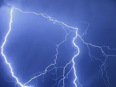 Two Children Killed, 20 Injured in K-P Lightning Strikes
