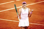 Andreeva and Kostyuk reach French Open semifinals in stunning fashion