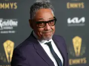 Giancarlo Esposito Embraces Islam in Saudi Arabia