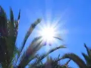 Hot and Dry Weather Expected in Most Parts of Pakistan, PMD Says