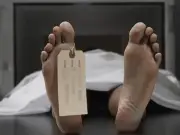 Man dies after falling from second floor in Karachi
