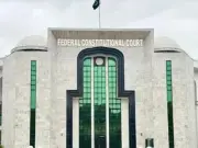 Pakistan court voids caretaker appointments, upholds termination law