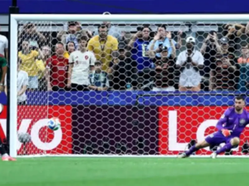 Egypt Beats Australia on Penalties to Reach World Cup Last 16 for First Time