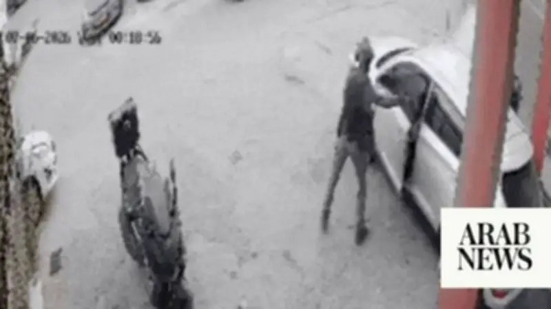 Israeli Officer Throws Stun Grenade into Car with Palestinians, Faces Discipline