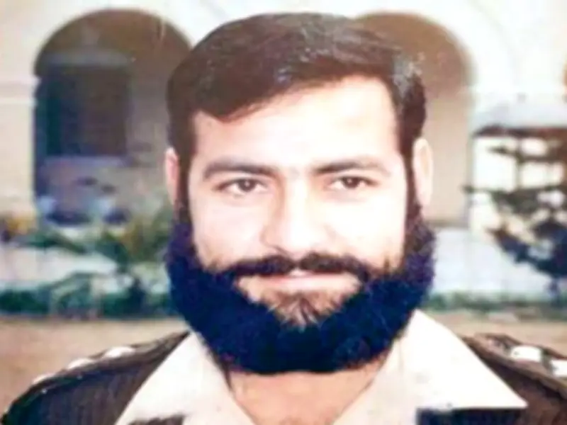 Pakistan Armed Forces Pay Tribute to Kargil Hero Captain Karnal Sher Khan on 27th Martyrdom Anniversary