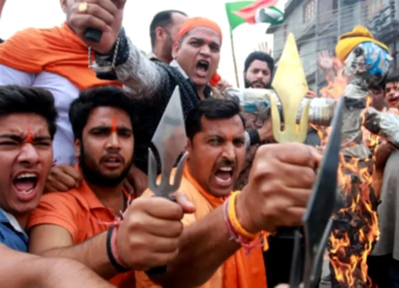 Security Official Warns of Major Violence Outbreak in India Due to Religious Extremism