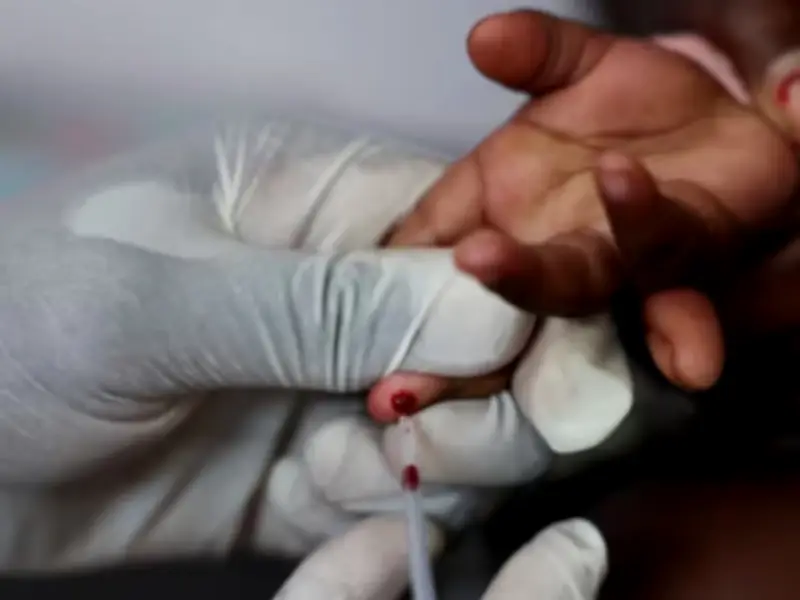 SHC Orders Report on HIV Outbreak Among 200 Children in Karachi