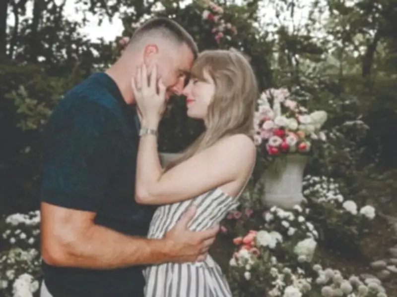 Taylor Swift's Aunt Shares Rare Wedding Details to Travis Kelce