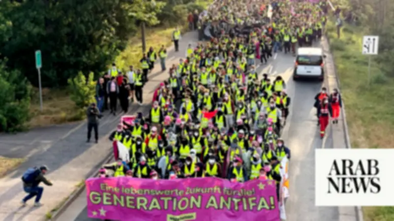 Tens of thousands protest AfD congress in Germany but fail to stop it