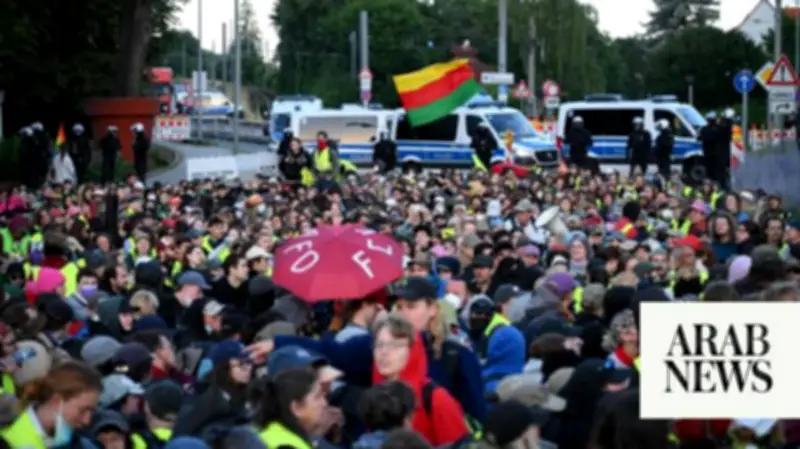 Thousands Protest AfD Congress in Erfurt as Far-Right Party Re-Elects Leaders