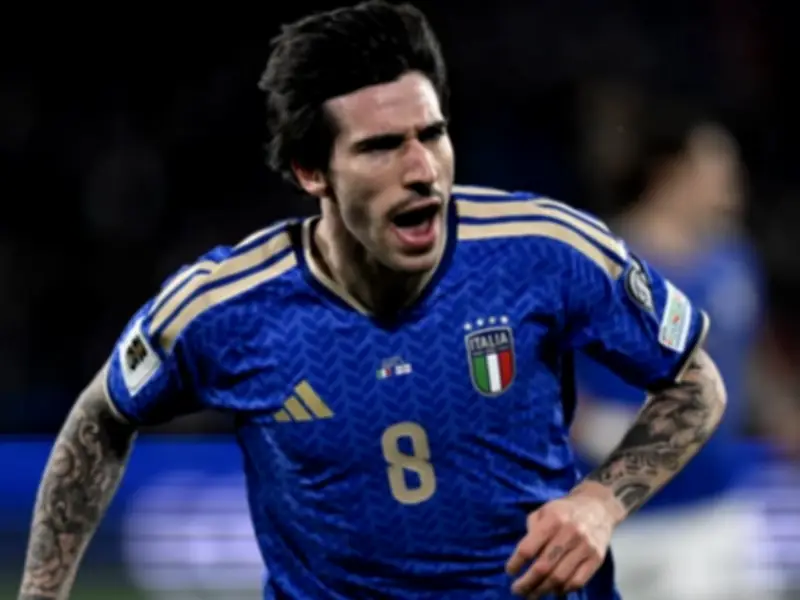 Tottenham Sign Sandro Tonali from Newcastle in £100M Deal
