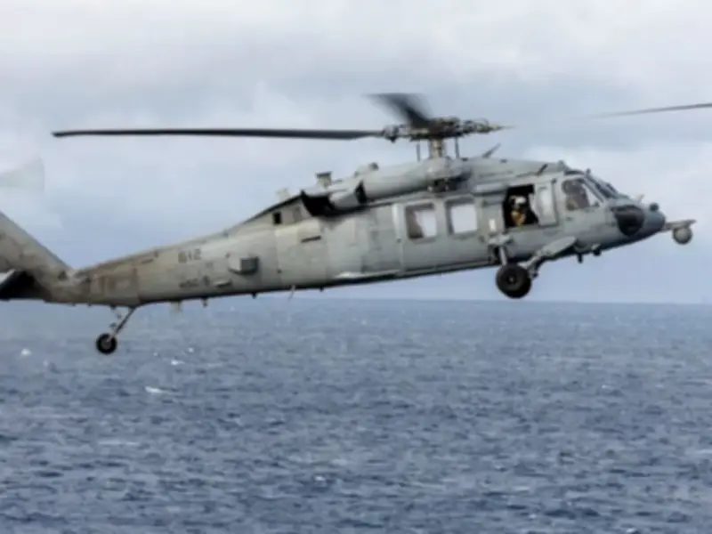 US Navy Suspends Search for Missing Sailor After Helicopter Crash in Arabian Sea