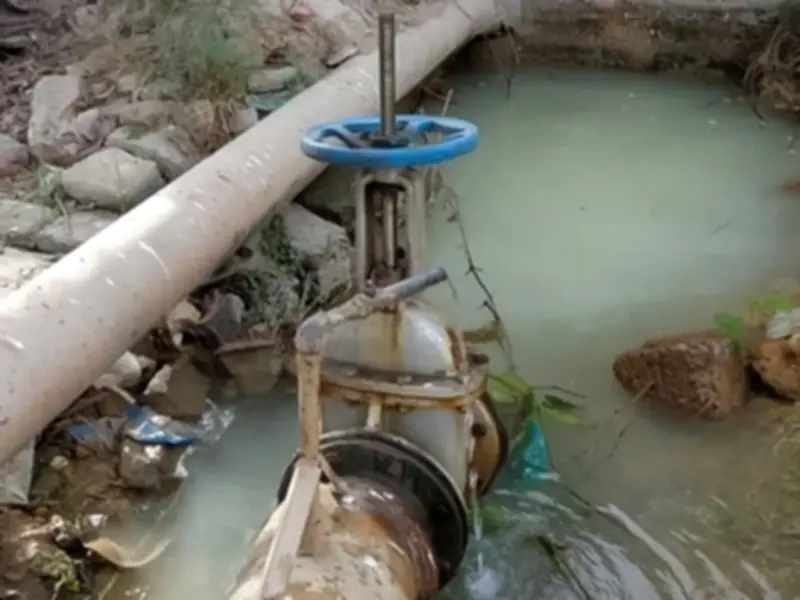 Water Supply Suspended in Four Lyari Union Councils After Pipeline Leak