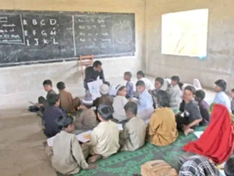 World Bank Report Reveals Wide Spending Disparity Between Provincial Capitals and Districts