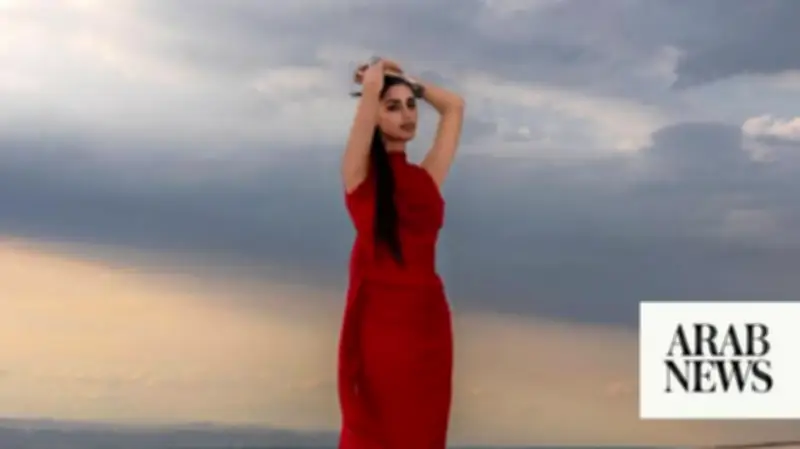 Zeyne Announces Surprise Summer Shows Before European Tour