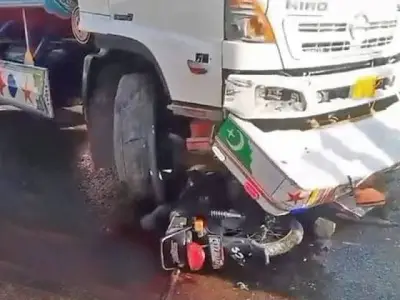 Karachi Water Tanker Accident: Family Seeks Compensation for Talha Zaheer's Death
