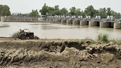 River Ravi 2025 Floods: Nikaso Spill Channel Failure Devastates Khanewal