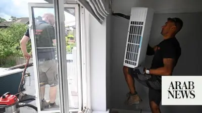 UK Heatwave Drives Air Conditioning Demand, Experts Urge Caution