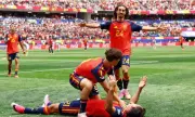Spain Dominate Austria 3-0 to Reach World Cup Last 16 with Unbeaten Defense